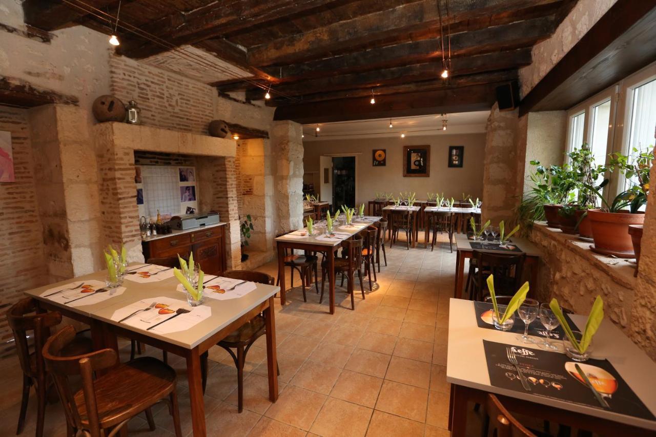 Hotel Le Relais Du Chateau Grignols  ภายนอก รูปภาพ
